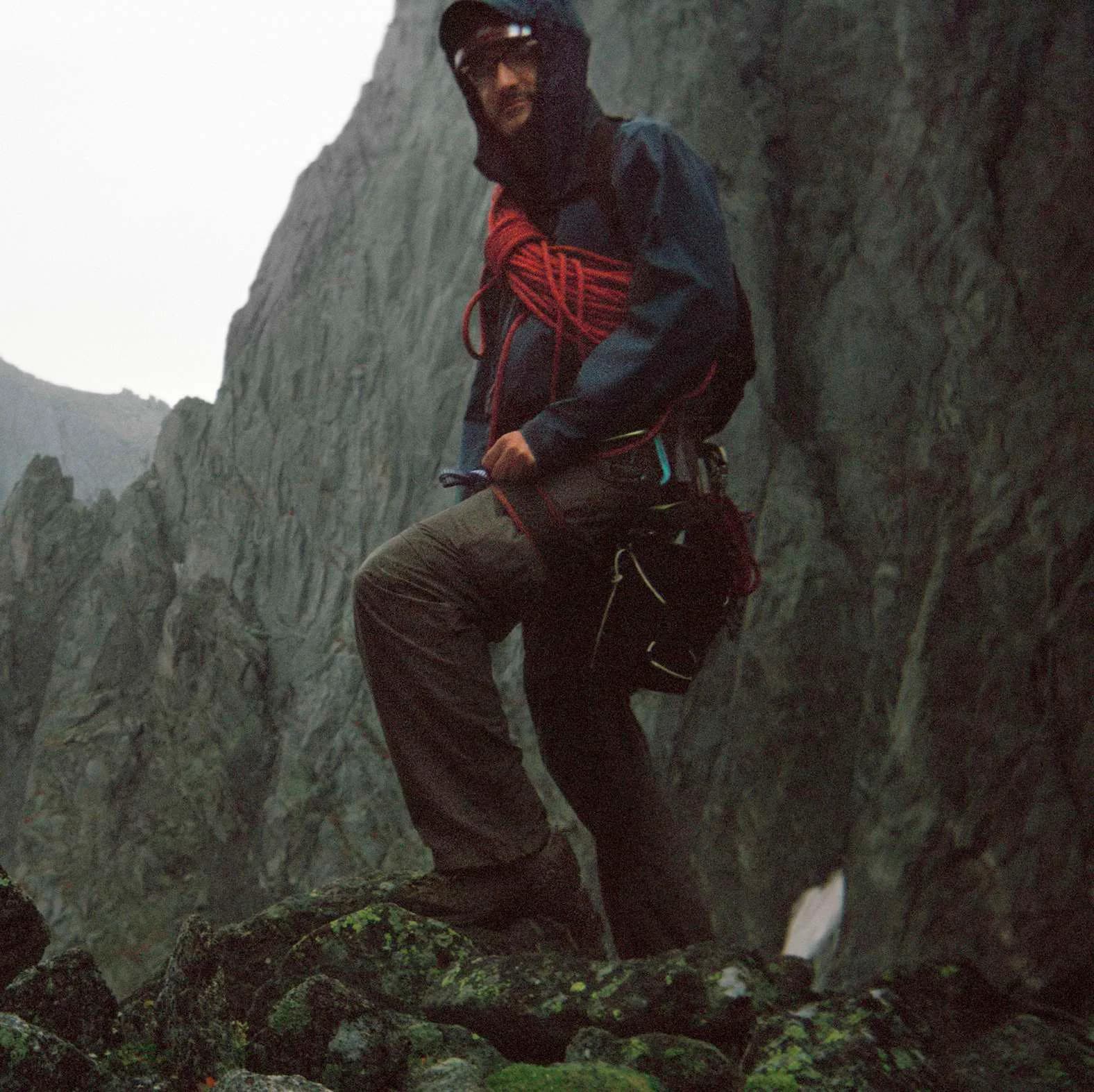 Hero artwork by Miska Draskoczy