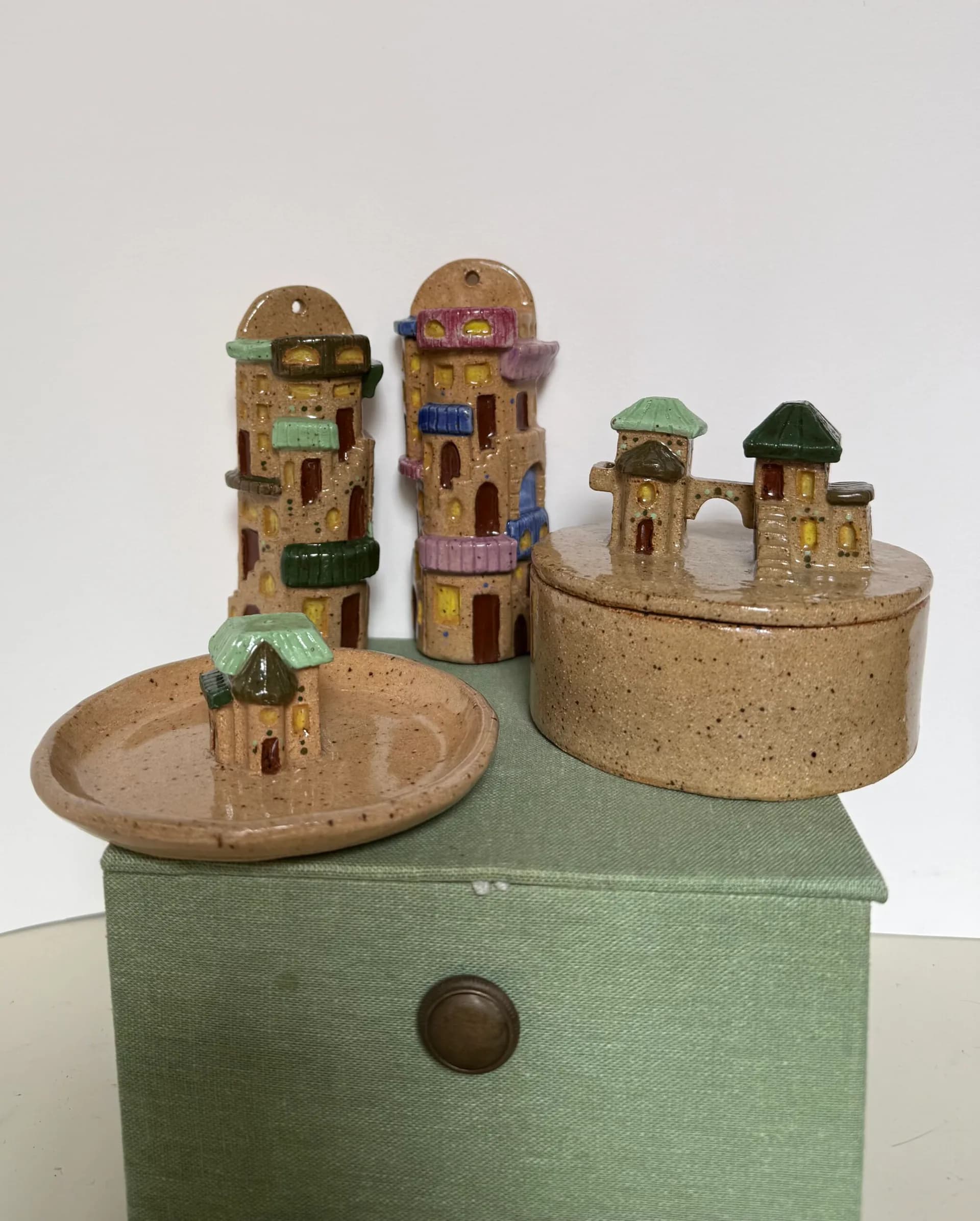 Artwork 01 by Noelle Currie