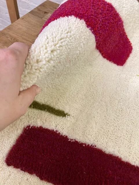 Hero artwork by Valeria Servranckx